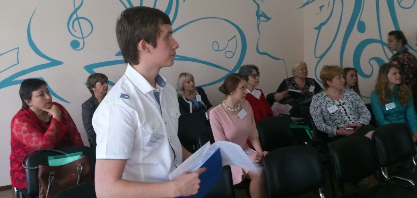 Робота секції. Переможець секції (ІІІ місце) О. Сургов. Фото Н.Л. Соколової.